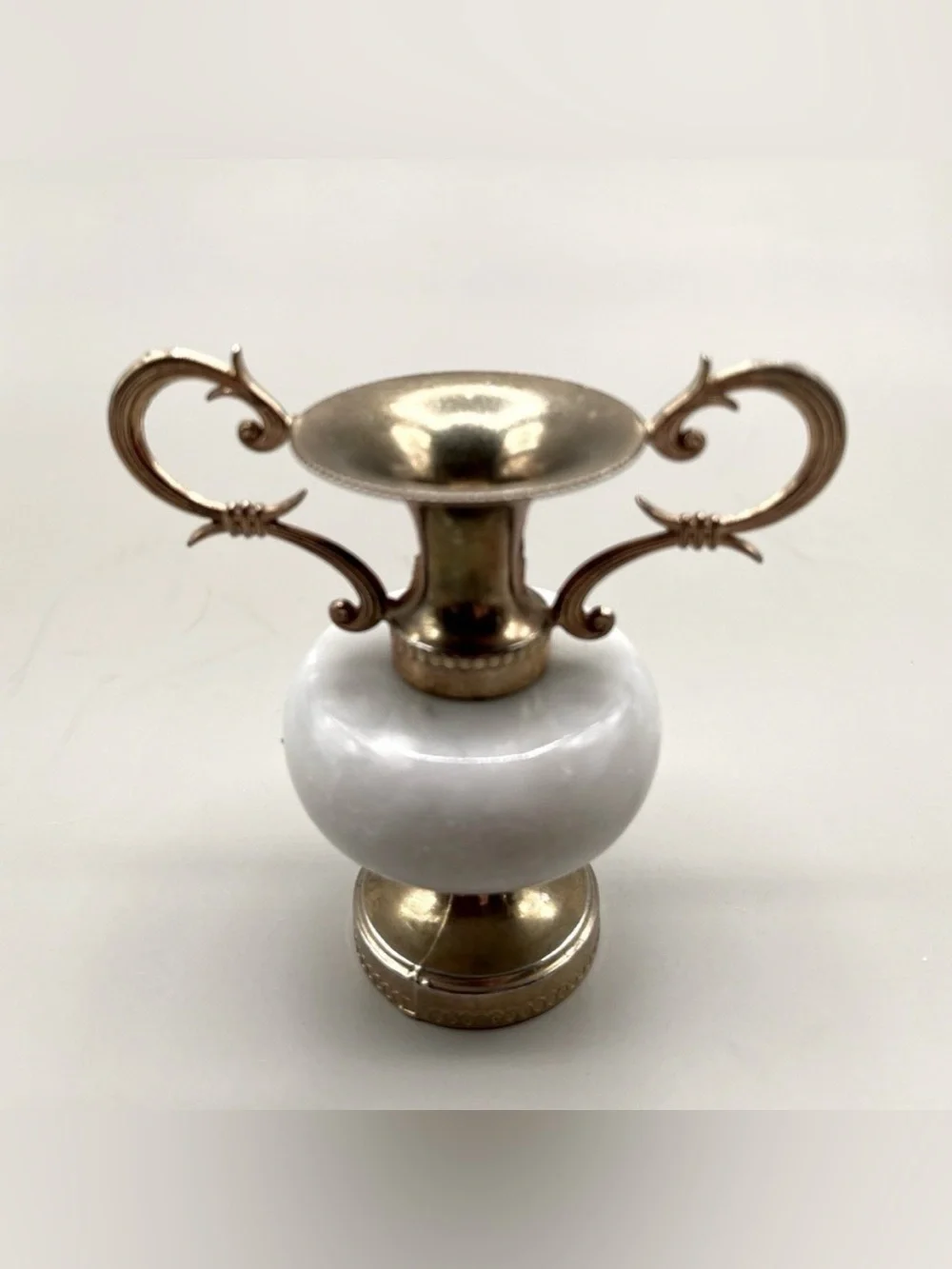 Vintage White Onyx and Gold Ceramic Accent Bud Vase - Decorative Vase